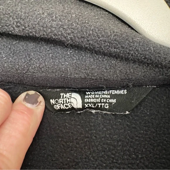 The North Face Women's Charcoal Ski Jacket - Picture 2 of 2